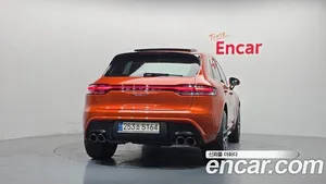 Porsche Macan, 2023 — миниатюра 4