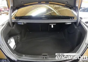Mercedes-Benz E-Class, 2023 — миниатюра 4