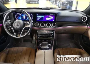 Mercedes-Benz E-Class, 2023 — миниатюра 7