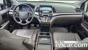 Honda Odyssey, 2020 — миниатюра 10