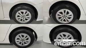 Toyota Prius, 2017 — миниатюра 5