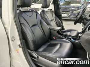 Toyota Prius, 2017 — миниатюра 11