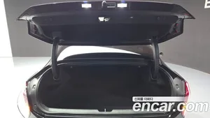 Kia EV4, 2025 — миниатюра 24
