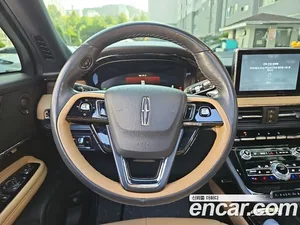 Lincoln Corsair, 2022 — миниатюра 15