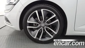 Renault SM6, 2019 — миниатюра 5