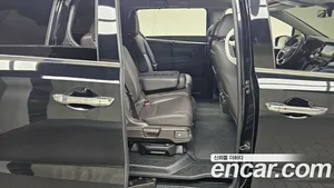 Honda Odyssey, 2018 — миниатюра 16