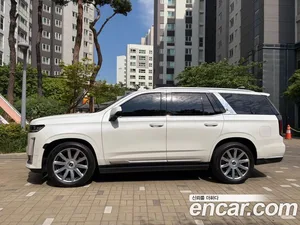 Cadillac Escalade, 2022 — миниатюра 3