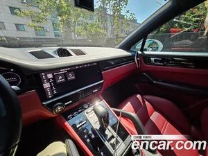 Porsche Cayenne, 2021 — миниатюра 9