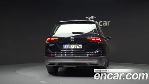 Volkswagen Tiguan, 2018 — миниатюра 4