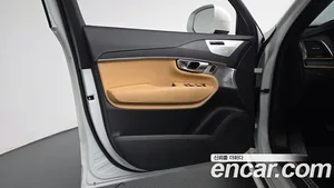 Volvo XC90, 2023 — миниатюра 13