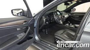 BMW 5-Series, 2017 — миниатюра 10