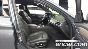 BMW 5-Series, 2017 — миниатюра 11