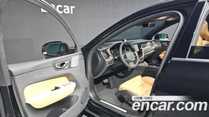 Volvo XC60, 2023 — миниатюра 13