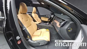 Volvo XC60, 2023 — миниатюра 16