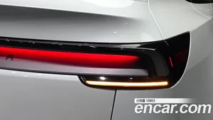 Tesla Model Y, 2025 — миниатюра 9