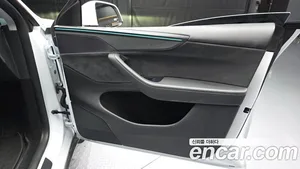 Tesla Model Y, 2025 — миниатюра 14