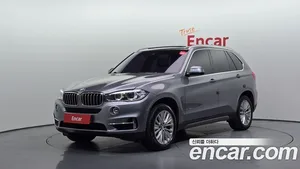 BMW X5, 2017 — миниатюра 1