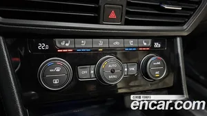 Volkswagen Jetta, 2021 — миниатюра 23
