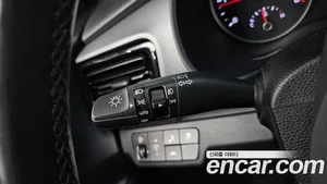 Kia Stonic, 2017 — миниатюра 24