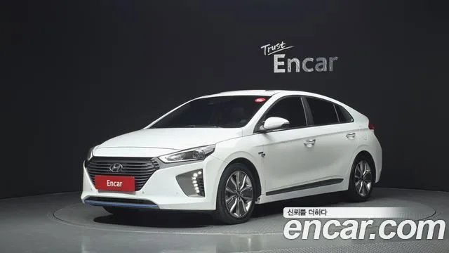 Hyundai Ioniq, 2016 — фото автомобиля из Кореи