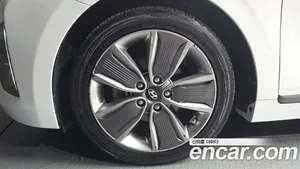 Hyundai Ioniq, 2016 — миниатюра 5