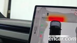 Tesla Model Y, 2026 — миниатюра 9