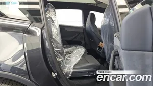 Tesla Model Y, 2026 — миниатюра 12