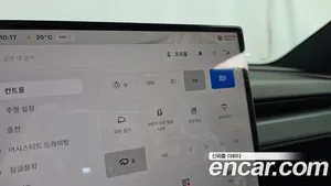 Tesla Model Y, 2026 — миниатюра 17
