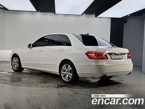 Mercedes-Benz E-Class, 2013 — миниатюра 3