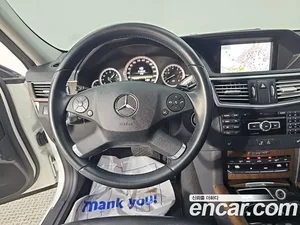 Mercedes-Benz E-Class, 2013 — миниатюра 9