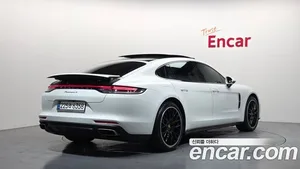 Porsche Panamera, 2023 — миниатюра 2