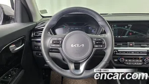 Kia Niro, 2021 — миниатюра 13