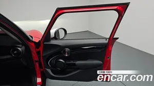 Mini Cooper, 2022 — миниатюра 13