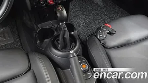 Mini Cooper, 2019 — миниатюра 11