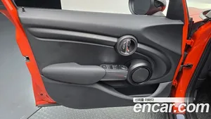 Mini Cooper, 2019 — миниатюра 13