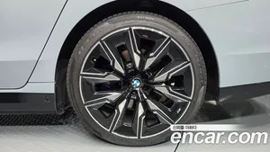 BMW i7, 2023 — миниатюра 7