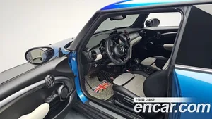 Mini Cooper, 2022 — миниатюра 12