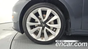 Tesla Model 3, 2020 — миниатюра 5