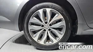Renault SM6, 2016 — миниатюра 5
