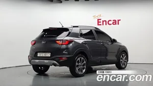 Kia Stonic, 2018 — миниатюра 1