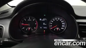 Kia Stonic, 2018 — миниатюра 10