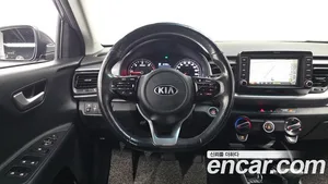 Kia Stonic, 2018 — миниатюра 17