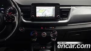 Kia Stonic, 2018 — миниатюра 18