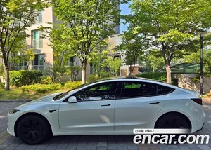Tesla Model 3, 2025 — миниатюра 3