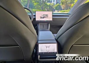 Tesla Model 3, 2025 — миниатюра 10
