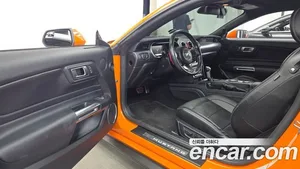 Ford Mustang, 2020 — миниатюра 10