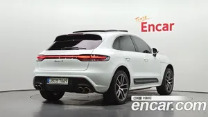 Porsche Macan, 2022 — миниатюра 2