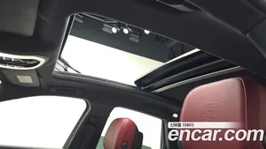 Porsche Macan, 2022 — миниатюра 23