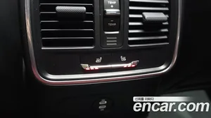 Porsche Macan, 2022 — миниатюра 24