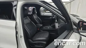 Ford Explorer, 2025 — миниатюра 16
